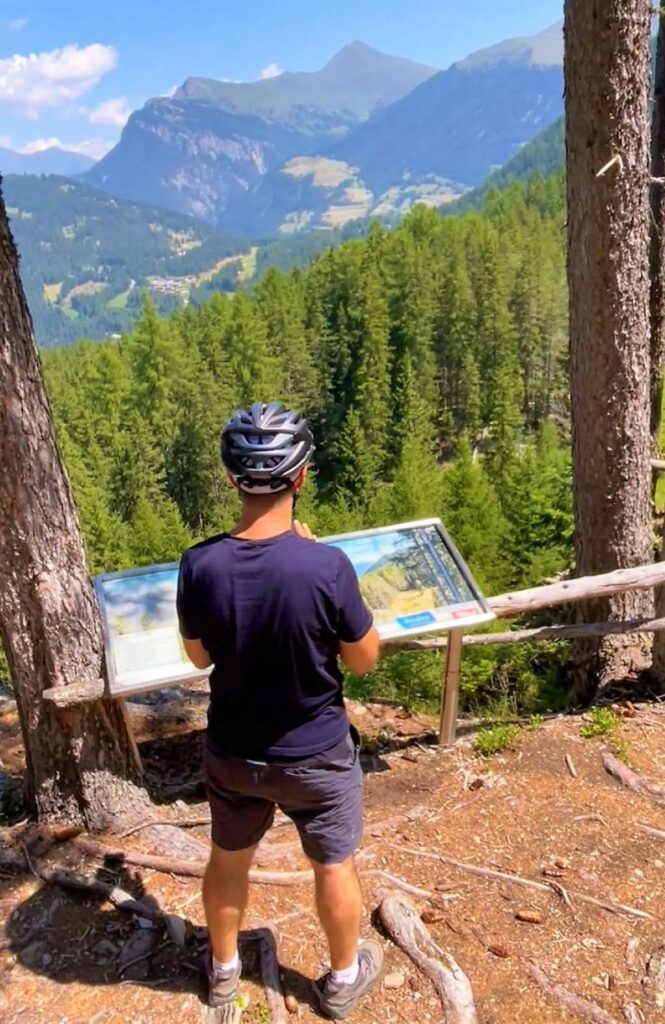 Aussichtspunkt kurz nach der Grenze zu Österreich